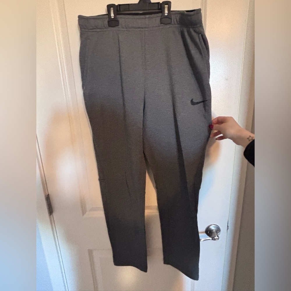 Nike Dri-Fit Men's Charcoal Joggers/sweatpants